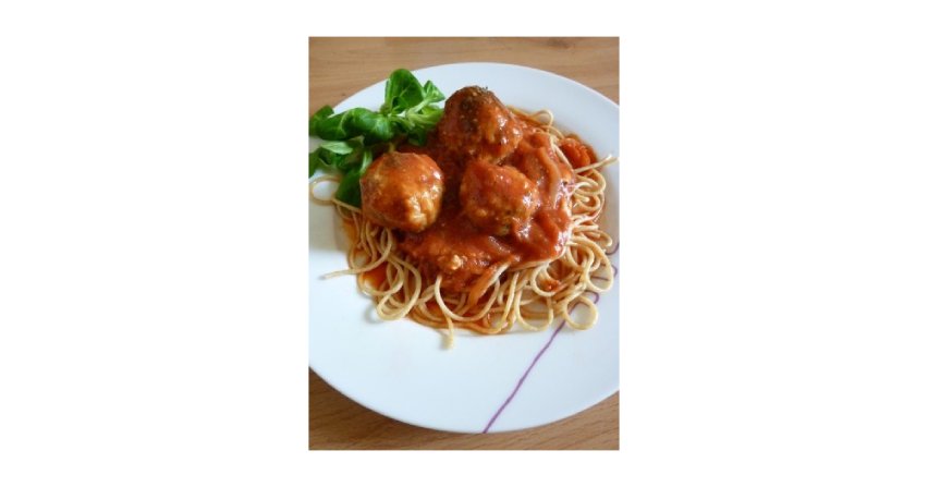 Spaghetti z klopsami