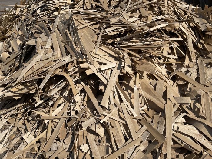 SWISS KRONO sp. z o.o. działa na rzecz pozyskania drewna z recyklingu do produkcji - galeria