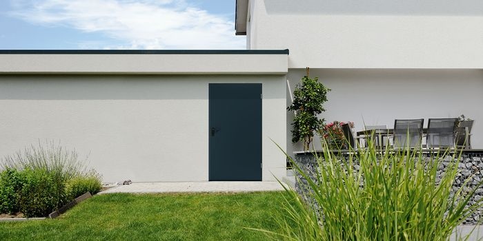 Wielofunkcyjne drzwi do domu – od piwnicy po dach