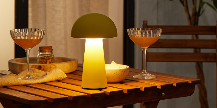 Lampy przenośne – alternatywa dla tradycyjnych lamp stołowych