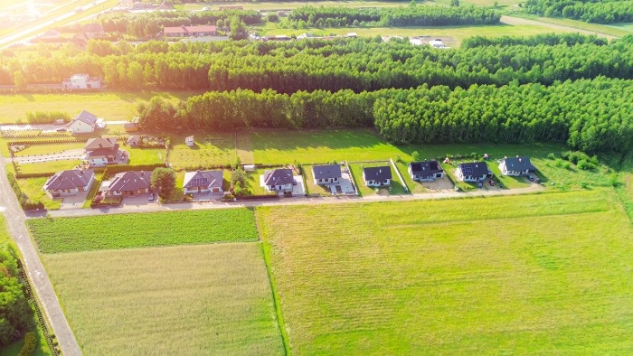 Zmiana warunków zabudowy – kiedy jest konieczna i jak wygląda procedura?