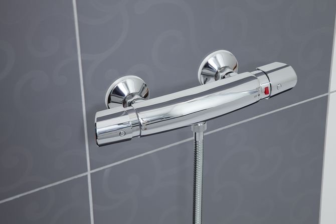 Bateria termostatyczna natryskowa Metalia
Fot. Ferro