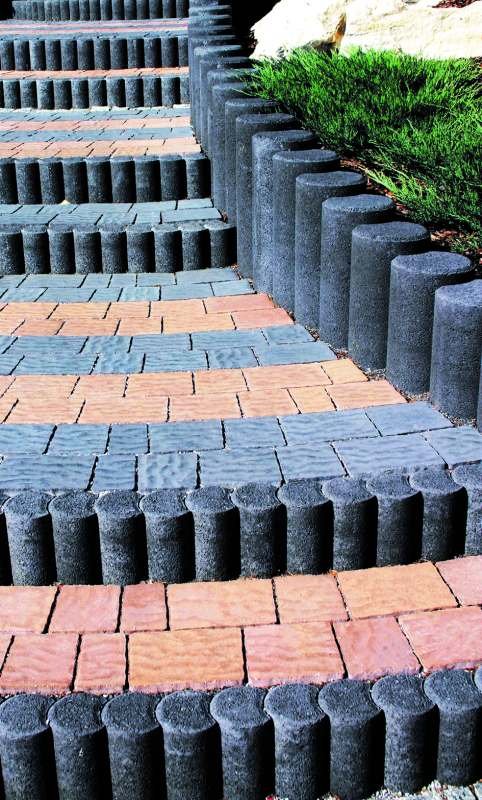 Betonowe elementy dają niemal nieograniczone możliwości tworzenia oryginalnych form architektonicznych w ogrodzie, które są nie tylko funkcjonalne, ale i bardzo estetyczne