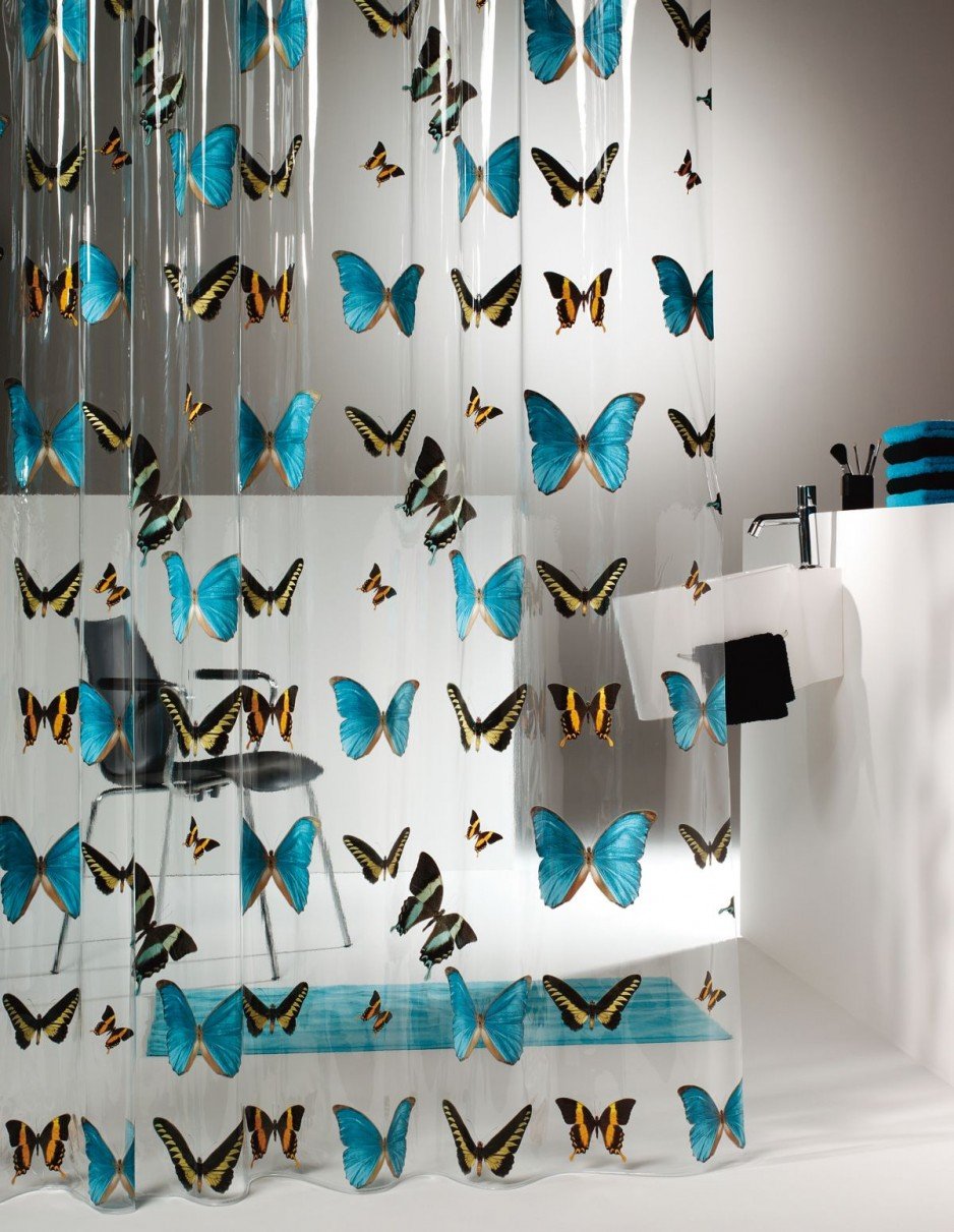 Motyle zdobią przeźroczystą zasłonę Butterfly