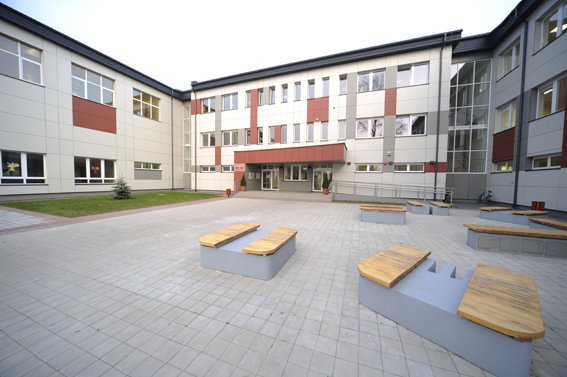 Szkoła Podstawowa nr 353, Warszawa-Wesoła, EQUITONE [natura] N154, N250, N359, NU154, NU250, NU359