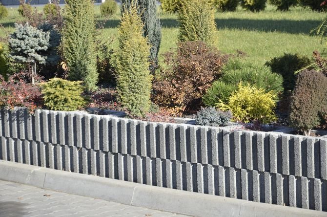 Murek zabezpieczy nieduże wzniesienia przed osuwaniem się gruntu