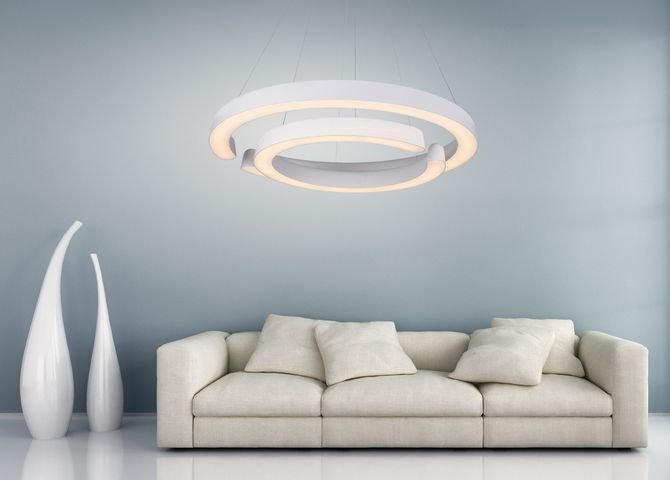 Lampa Aura z kolekcji MAXlight ma formę dwóch niedomkniętych kół.