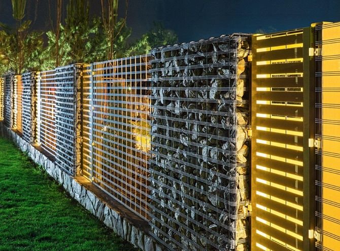Pojedyncze kruszywo do wypełnienia gabionów musi być większe niż oczko siatki, by nie wypadało z konstrukcji