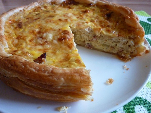 quiche serowo-cebulowy