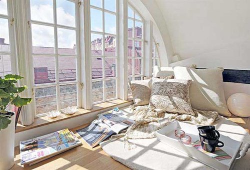 window seats 8