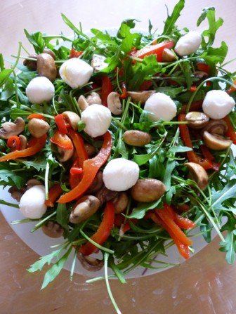 salatka z rukoli