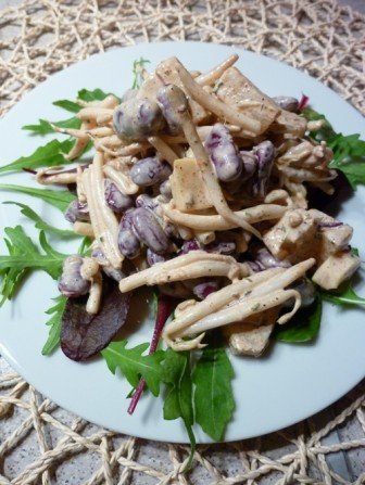 salatka z kielkami fasoli mung