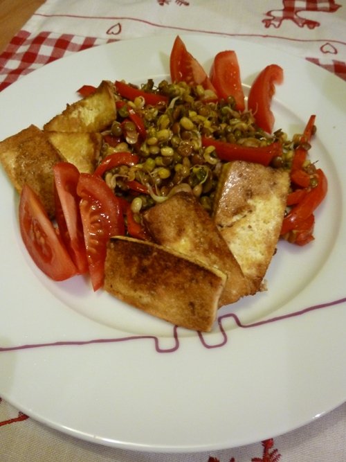 tofu z kielkami stir fry