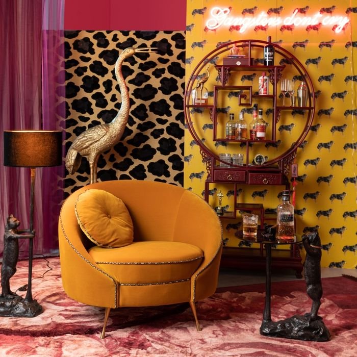 boldmonkey dutchhouse aksamit2