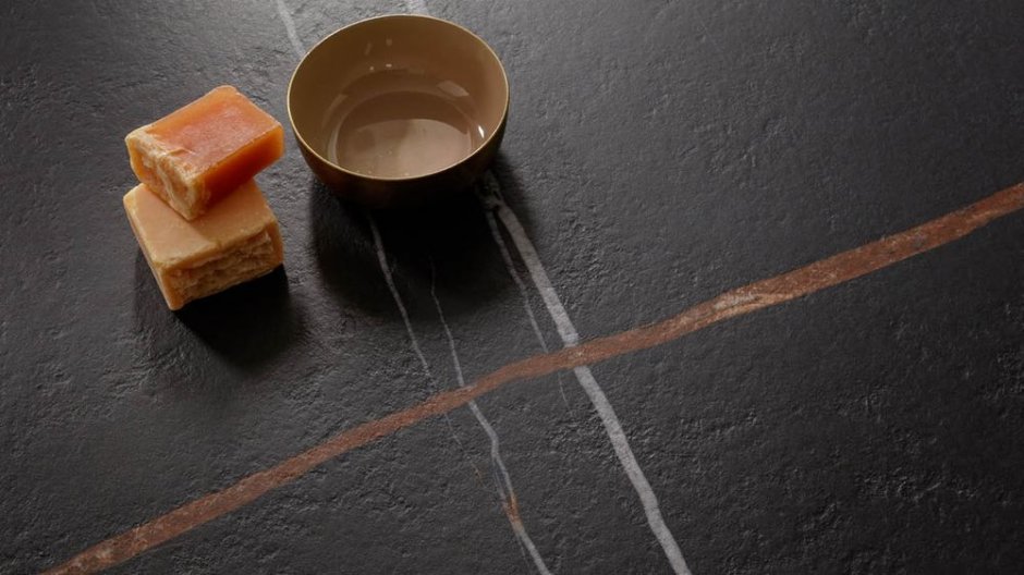 laminam naturali sahara noir extra