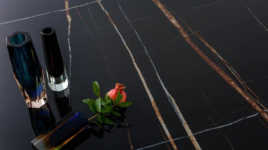 laminam naturali sahara noir extra2