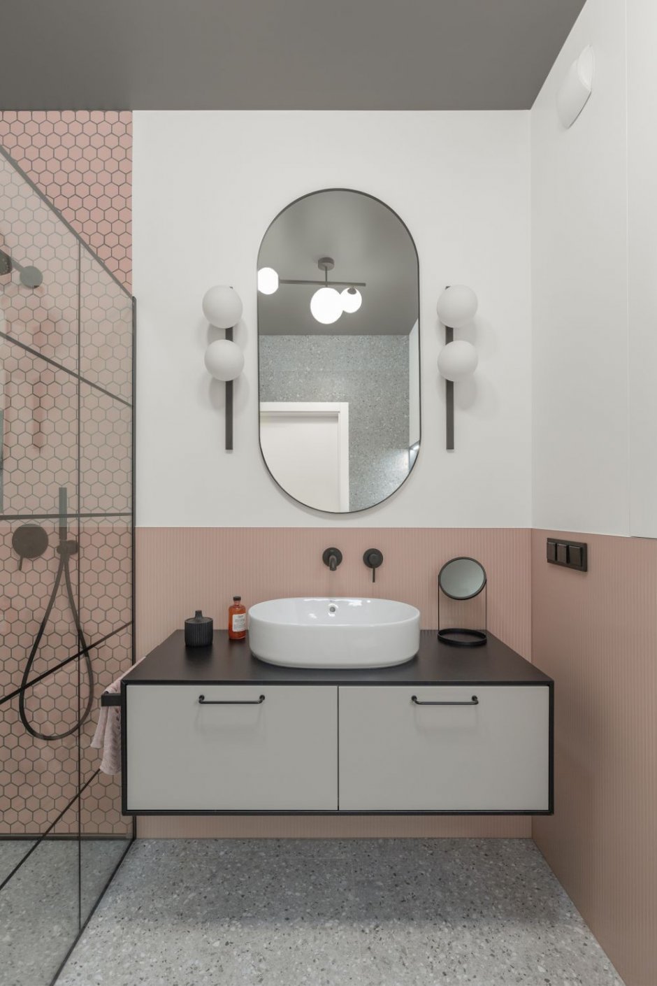 decoroom bialej floty pion poziom18