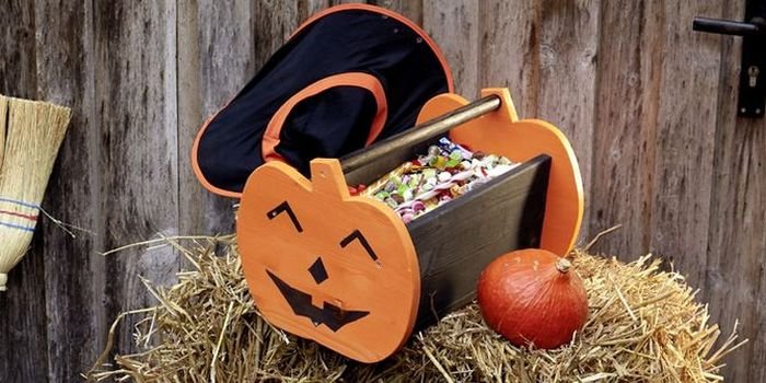 Zr&oacute;b to sam. Halloween&rsquo;owy koszyk na cukierki