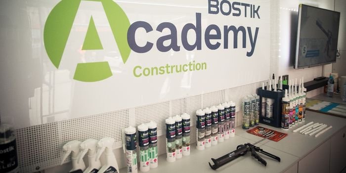 Bostik stawia na innowacje, rozw&oacute;j i edukację