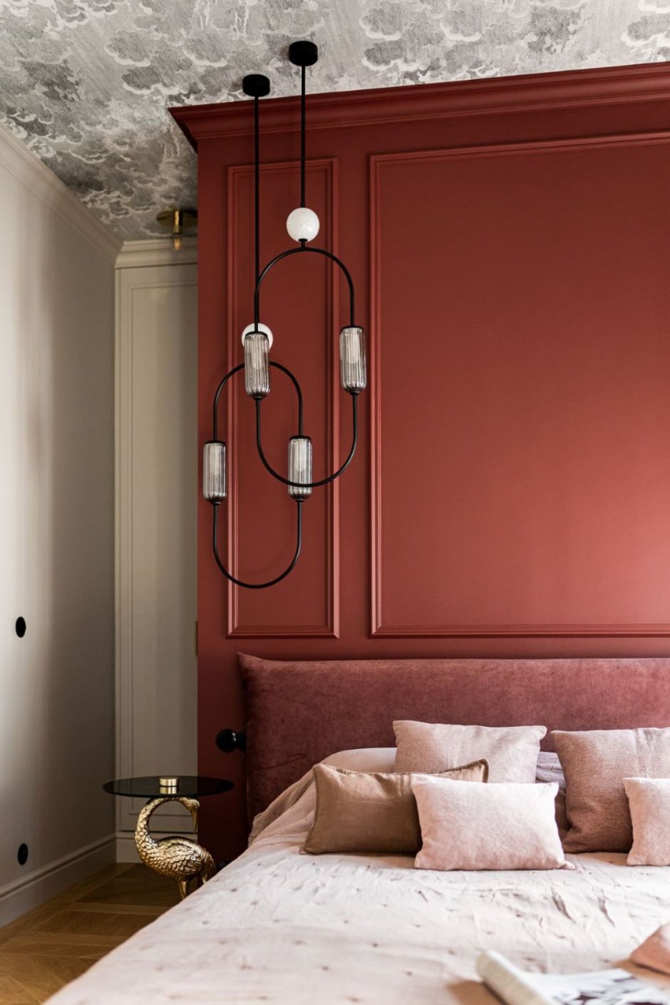 apartament na powislu sobkowiak sypialnia lampa