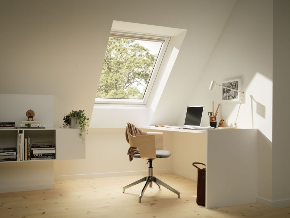 pokoj dla nastolatka na poddaszu velux