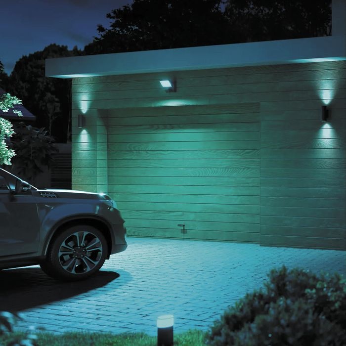 philips hue floodlight oswietlenie