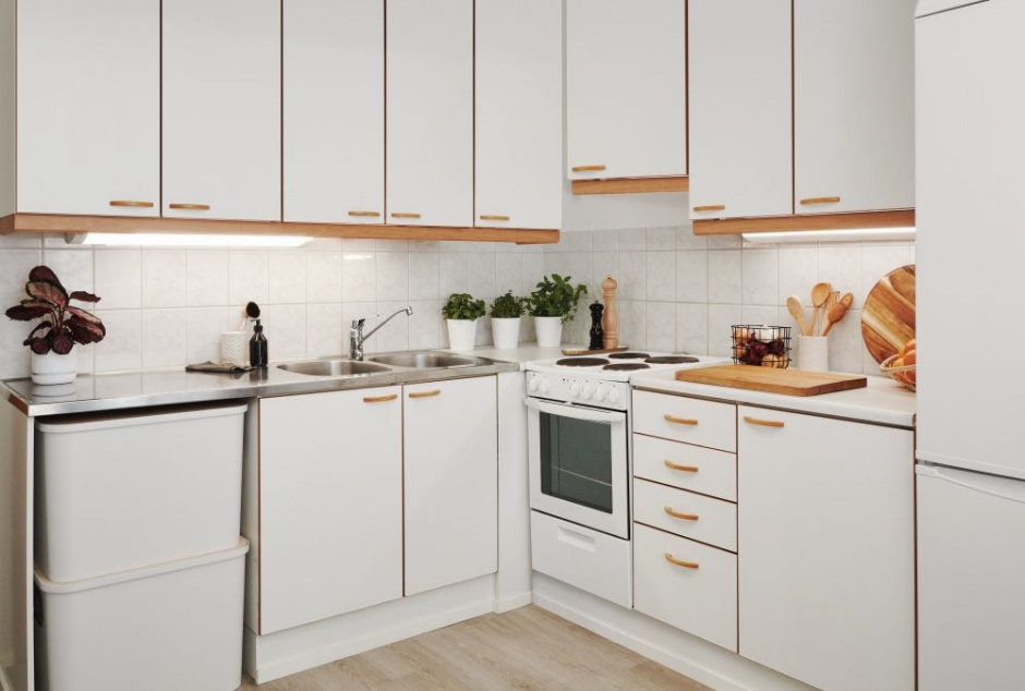 plytki przed zmiana tikkurila