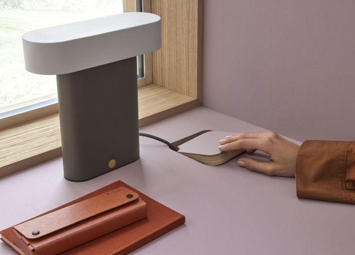 furniturelinoleum biurko forbo