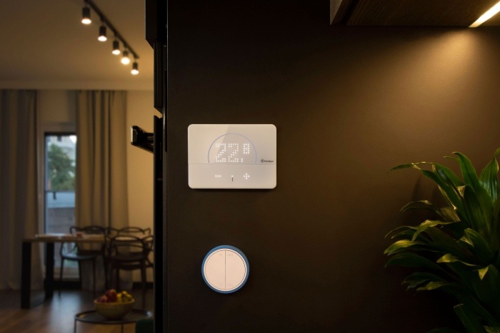 Yesly i Bliss &ndash; sp&oacute;jny system smart home w aplikacji Finder You, fot. Finder