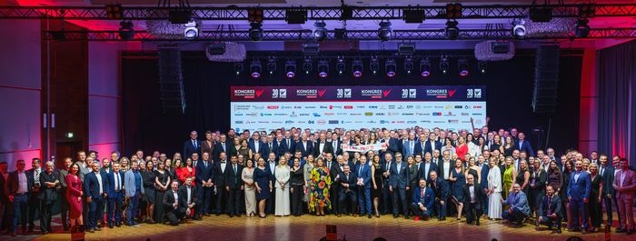 xvi kongres stolarki polskiej uczestnicy poid