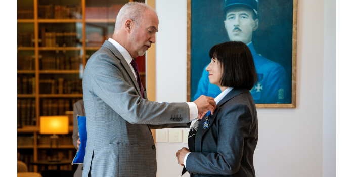 Joanna Czynsz-Piechowiak uhonorowana Narodowym Orderem Zasługi Republiki Francuskiej. Fot. Saint-Gobain